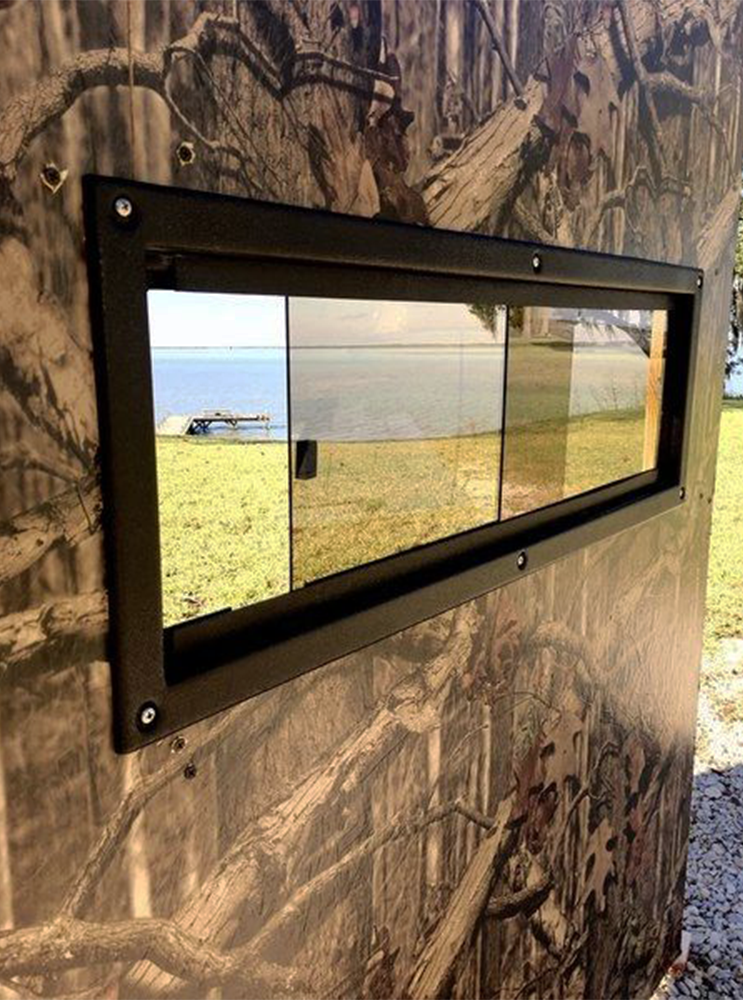 MAXXED OUTDOORS Deer Blind Windows