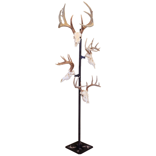 SKULL HOOKER, Trophy Tree – Elusive Wildlife