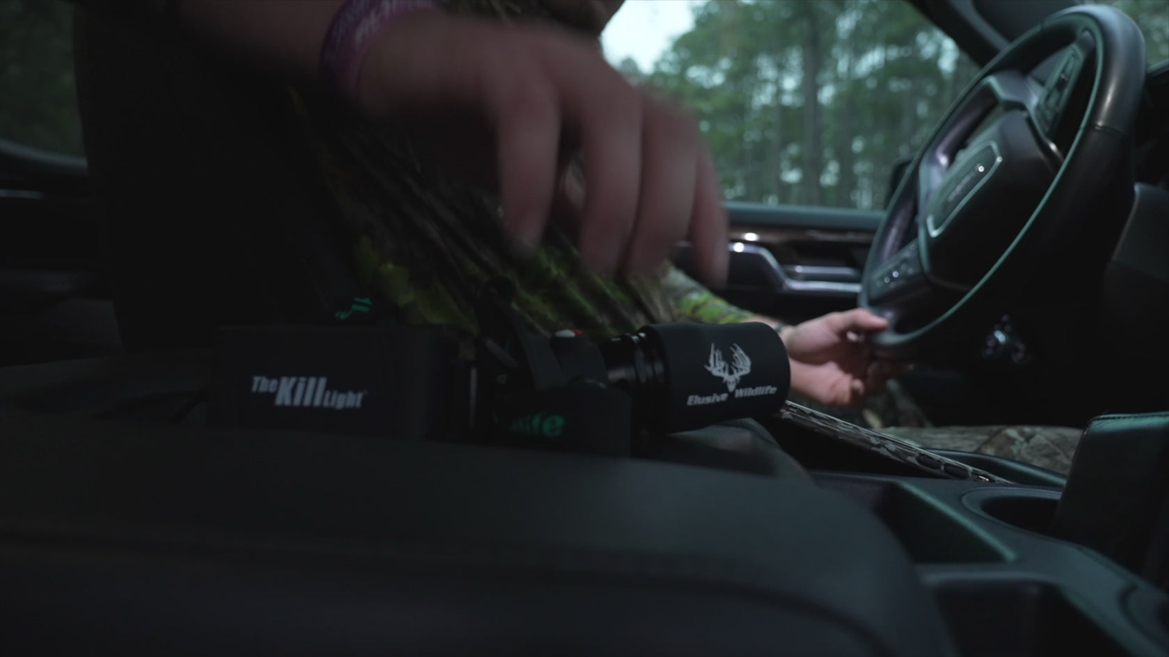 Elusive Wildlife 3 Color Headlamp Short